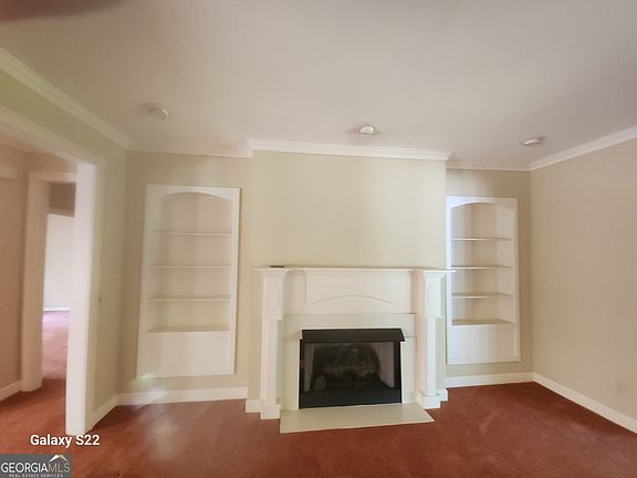 4th image of 117 N Valhalla Ln