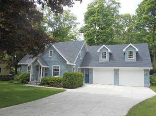 746 Kentucky St, Sturgeon Bay, WI 54235