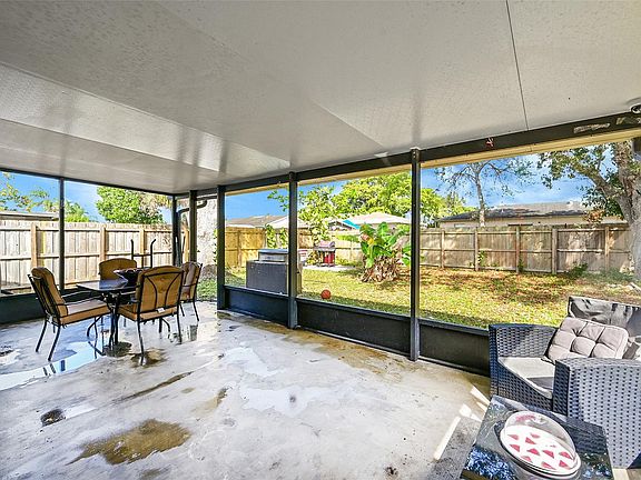 3rd image of 7817 SW 6th Court