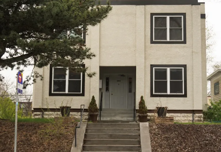 3452 Bryant Avenue Southapt #3 — Photo 7
