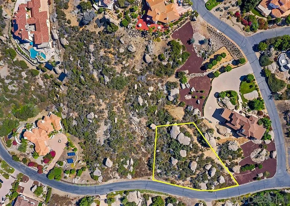 1st image of Meadow Glen Way W #23