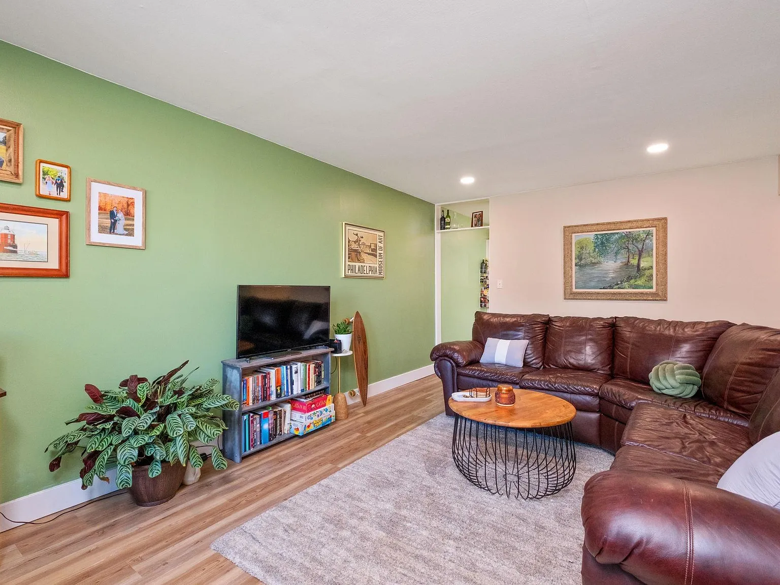 2 bed, 2.0 bath, 938 sqft, $1,500 — Photo 3