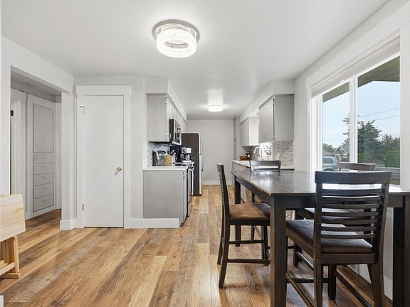 5th image of 11820 E Mission Ave