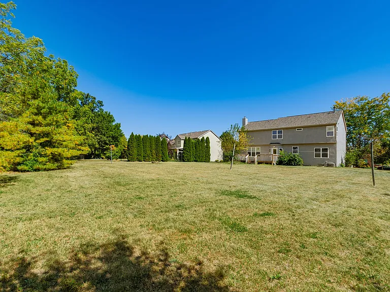 6279 Parkmeadow Ln — Photo 26