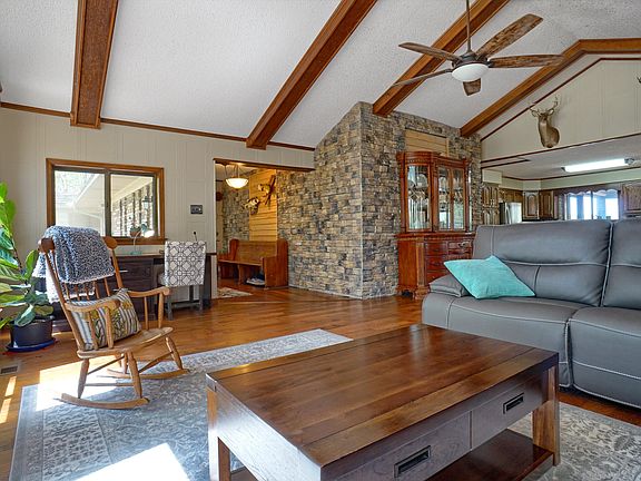 5th image of 10135 Durvin Ln