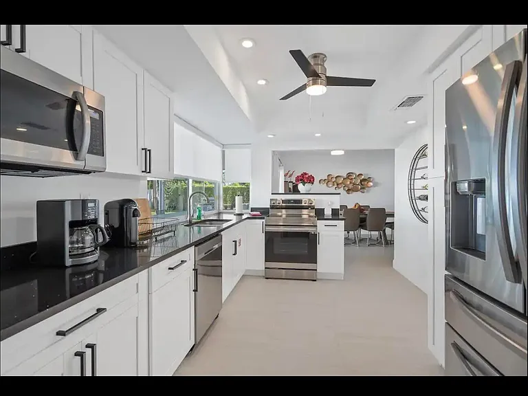 5040 NE 22nd Ave — Photo 22