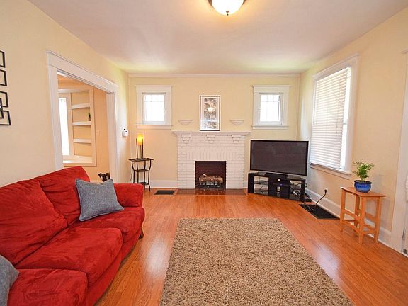 5th image of 3581 Vista Ave