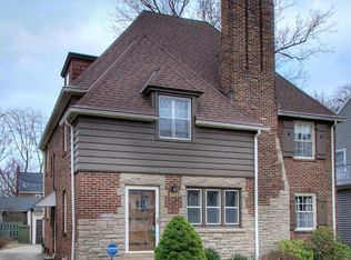 3289 Kenmore Rd, Shaker Heights, OH 44122
