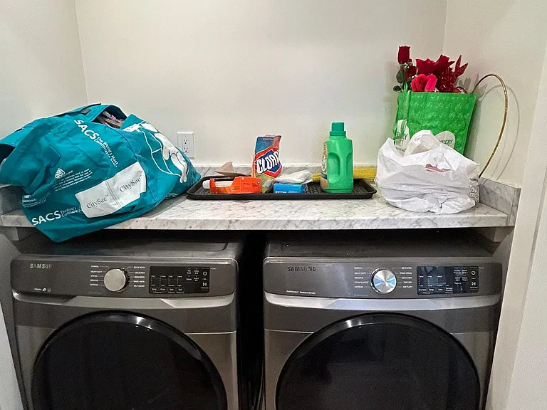 Mount Holly Dr — Photo 9