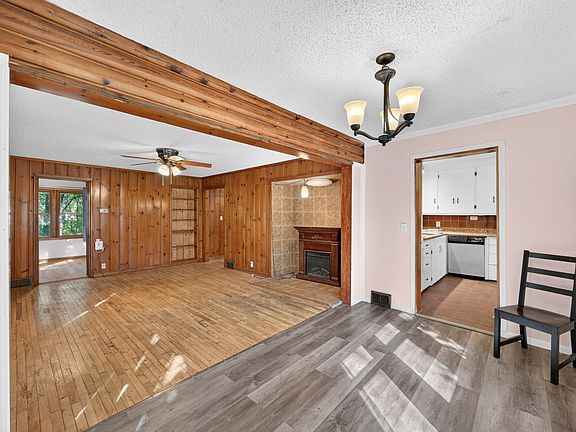 5th image of 1349 Hazelwood St