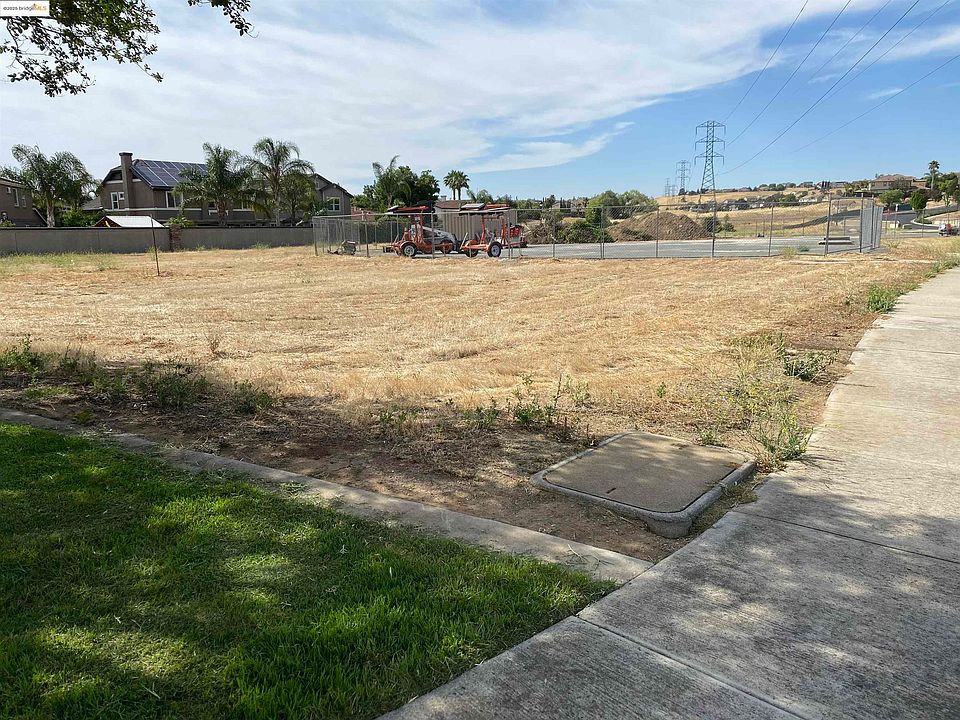 2nd image of 0 Mountain View Dr