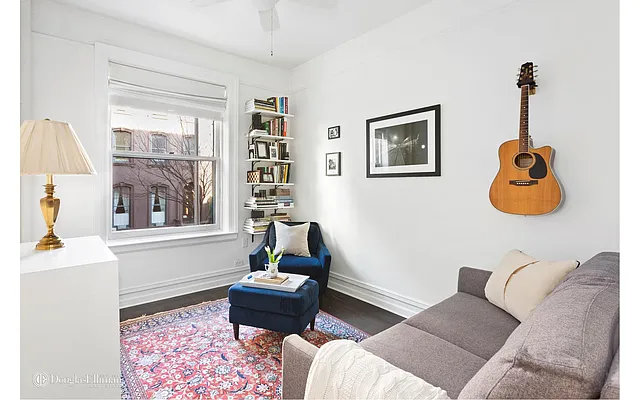 Sold by Douglas Elliman | media 16