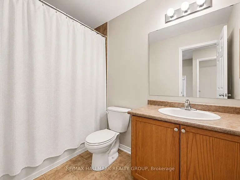 224 Lamplighters Dr — Photo 18