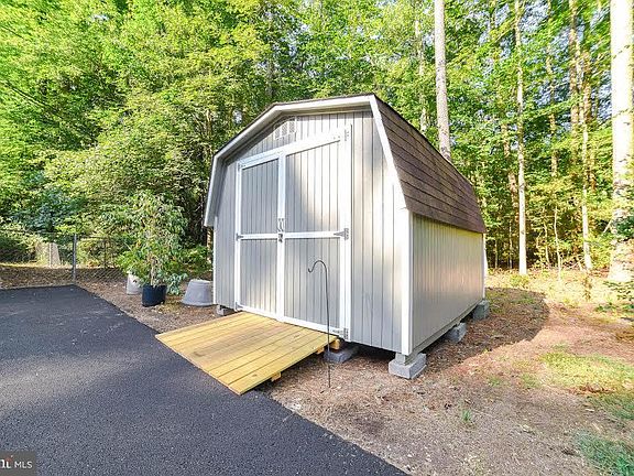 5th image of 26601 Forest Hall Dr
