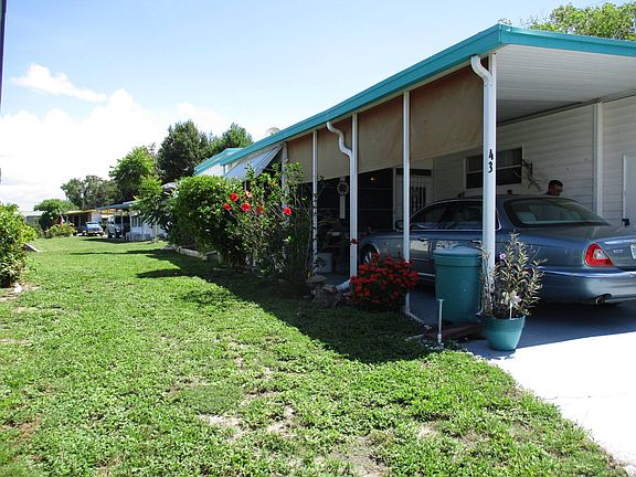 4th image of 2505 E Bay Dr Lot 43