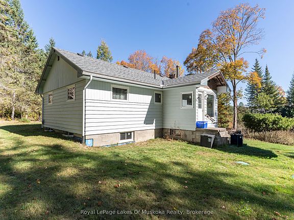 5th image of 265 Chub Lake Rd