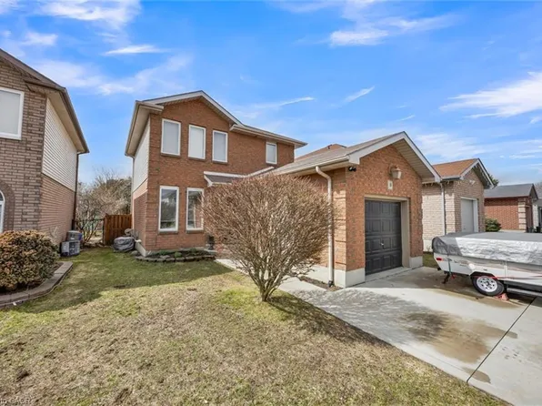 18 Kara Ln, Tillsonburg, ON N4G 5M3