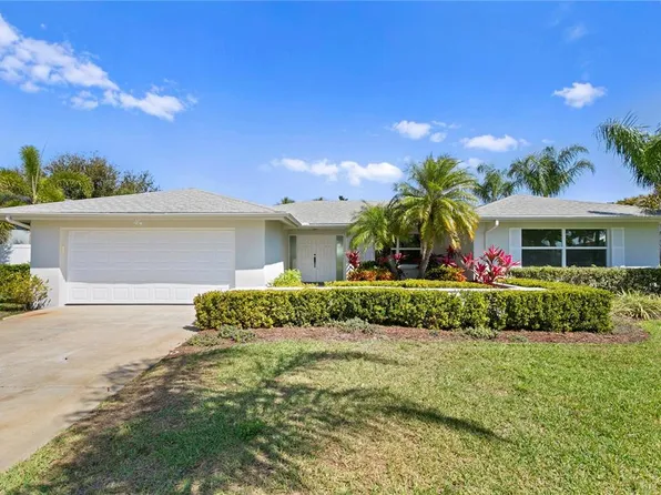 127 3rd St W, Tierra Verde, FL 33715