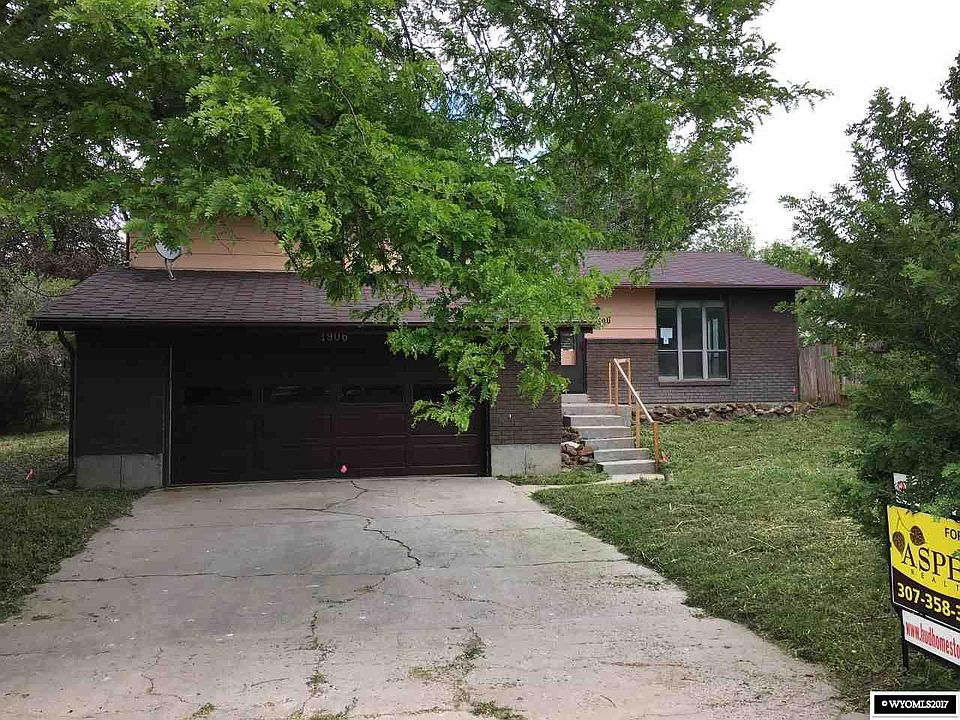 1st image of 1906 Madora Ave