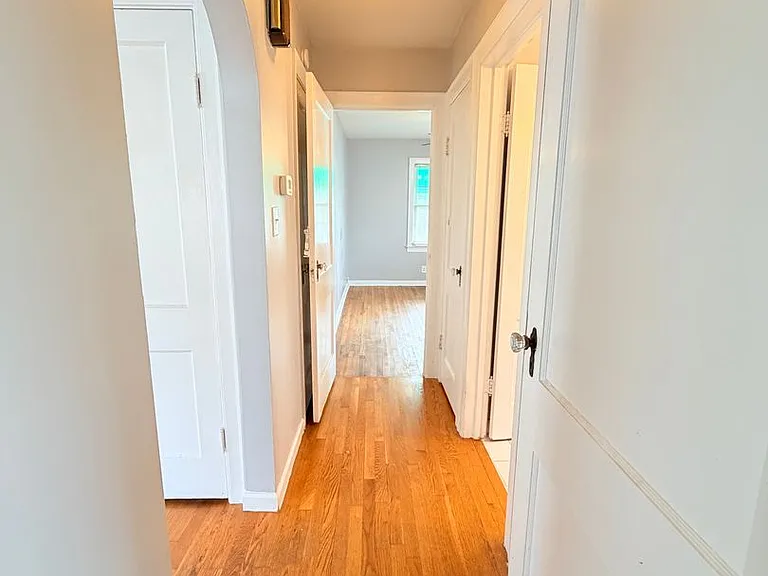 108 S 8th Ave — Photo 12