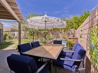 1221 Sunflower Ln, Palm Springs, CA 92262