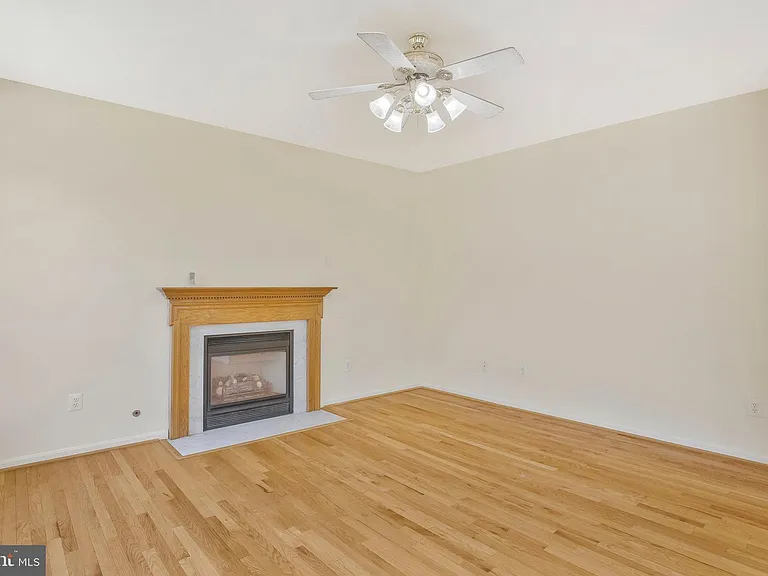 9112 Granite Ct — Photo 31