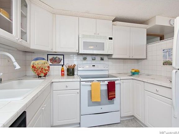 4th image of 1060 Kamehameha Hwy APT 701B