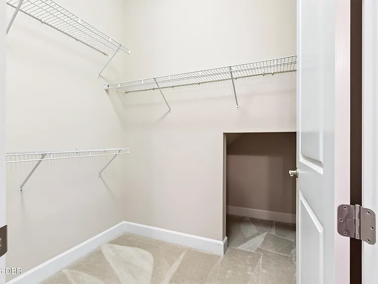 802 Aldenham Ln — Photo 22