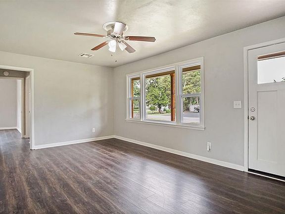 4th image of 5936 NW 28th St