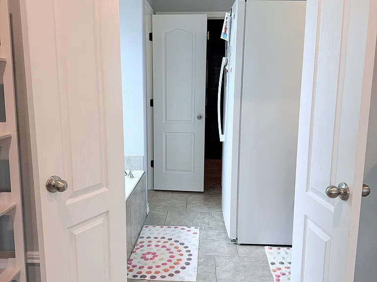 6801 Truxton Dr — Photo 12