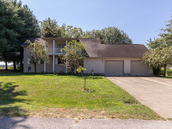 2nd image of 8149 E Hoover Dr