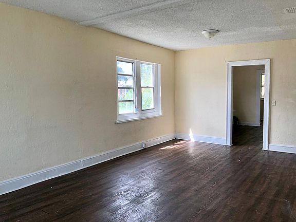 Living/ Dining Room
