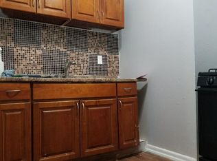 202 Ocean Ave, Jersey City, NJ 07305