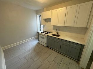 124 Osborne Ter #16, Newark, NJ 07108