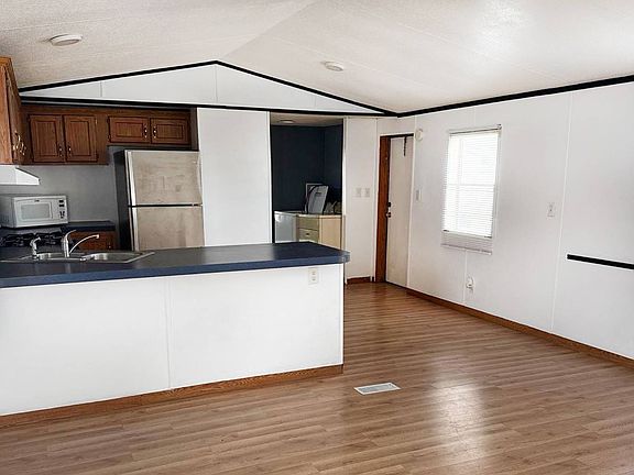 2nd image of 2500 Farm Bureau Rd #275