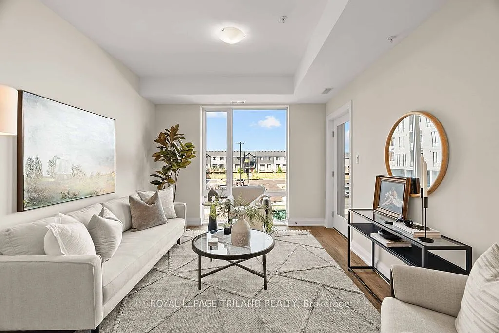 2 bed, $2,700 — Photo 1