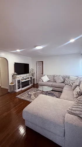 10 Spruce St #2 Photo 1