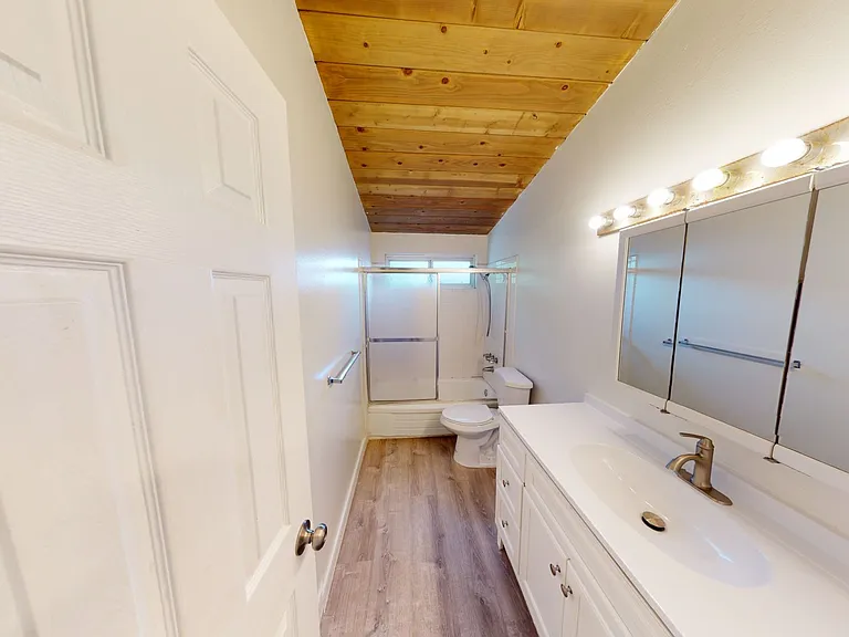 5075 Chaparral Way — Photo 10