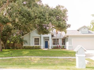 172 Oak Grove Ln, Merritt Island, FL 32952