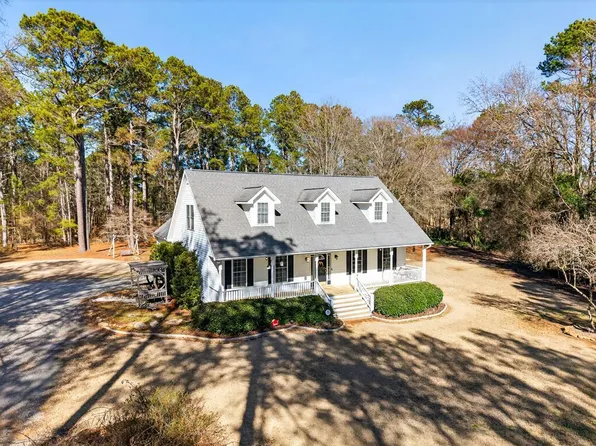 316 Keels Rd W, Hodges, SC 29653