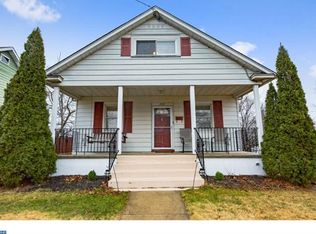 202 E Washington Ave, Magnolia, NJ 08049