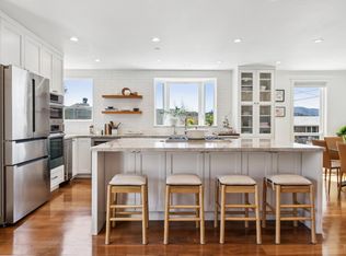 3 Broadview Ct, San Rafael, CA 94901