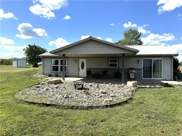 29715 E 227th St, Pleasant Hill, MO 64080