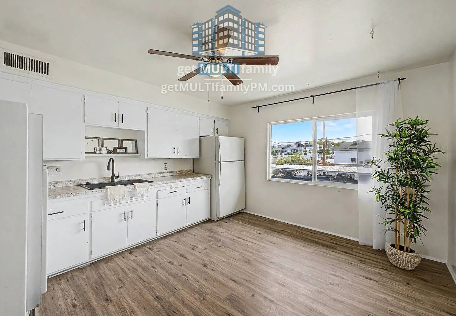 2 bed, 1.0 bath, 1015 sqft, $1,249 — Photo 4