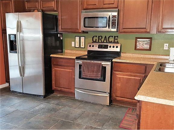 3rd image of 8309 Steamboat Ln
