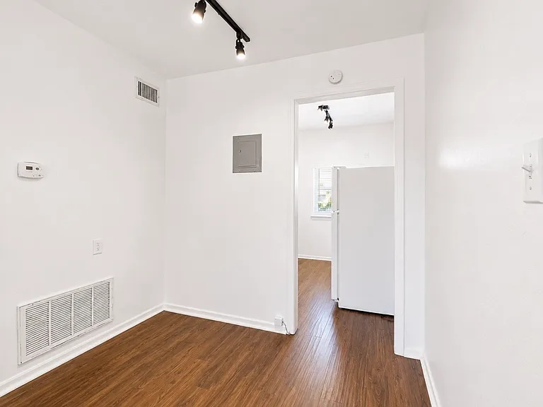 710 Culbertson Dr — Photo 5