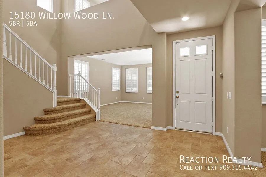 Price Improvement! Stunning 5/4.5 pool home located in the desirable North Fontana Coyote Canyon ... — Photo 4