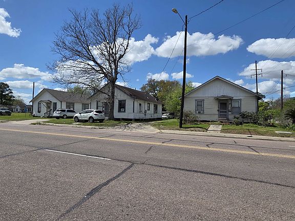 2nd image of 3330 Highland Ave