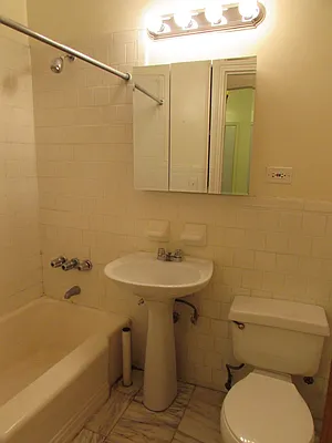 Rented by Majesty Management | media 38