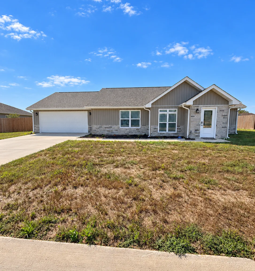 178 Mesa Drive - 1 — Photo 1